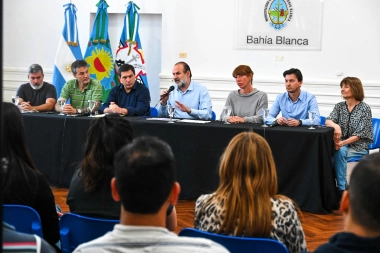 Susbielles presentó el nuevo programa para abordar la problemática de las palomas en Bahía Blanca