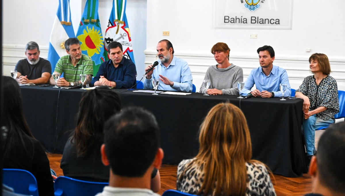 Susbielles presentó el nuevo programa para abordar la problemática de las palomas en Bahía Blanca