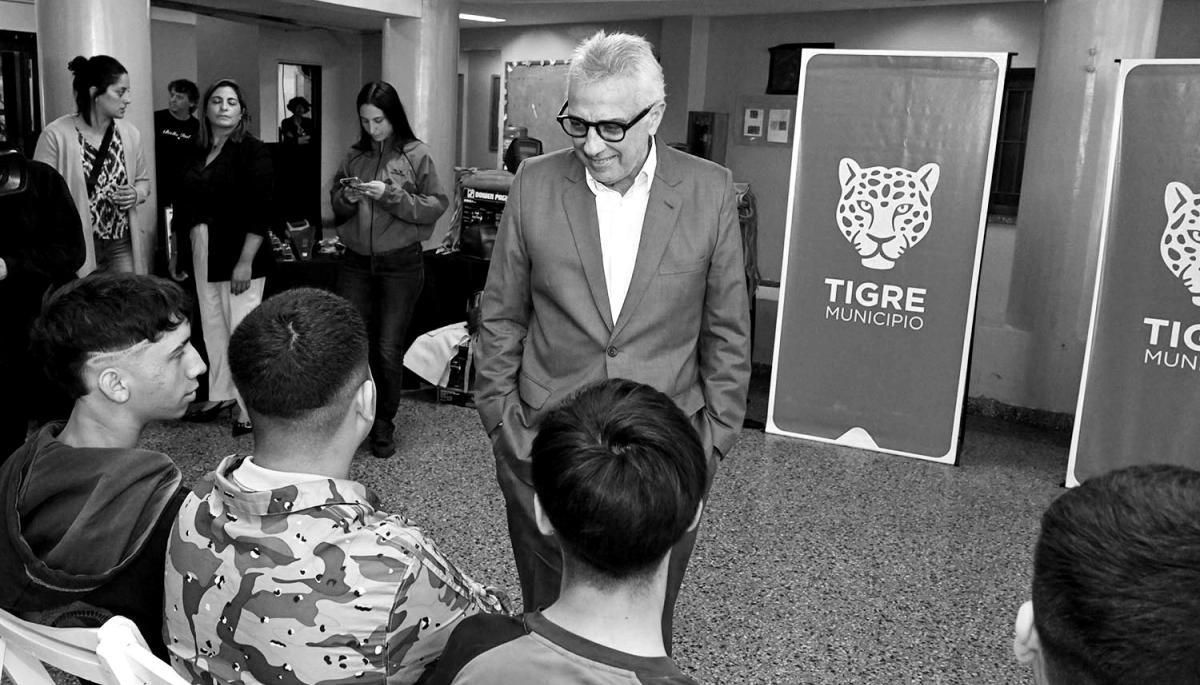 Zamora y los libertarios sellan coincidencias en Tigre por la construcción de torres