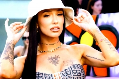 La Joaqui sube la temperatura al verano en el remix de “TikTok”, junto a Ian Lucas y Fede Vigevani