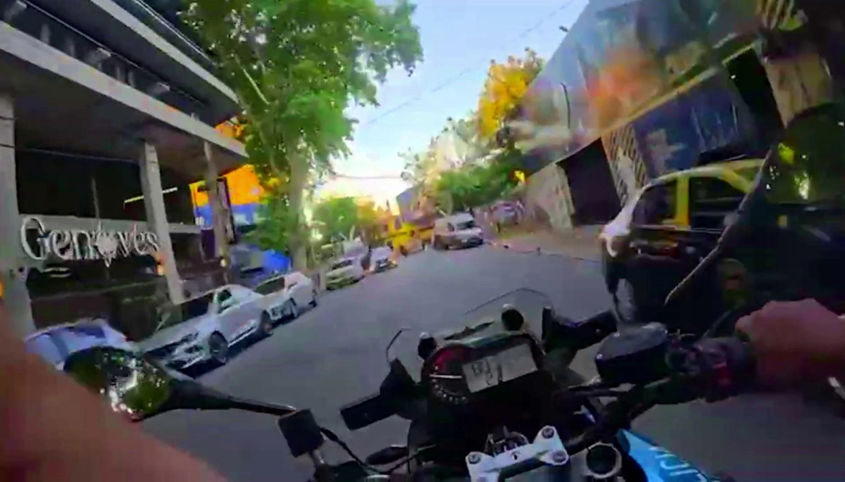 Motochorro con extenso prontuario cayó tras una tremenda persecución en La Boca