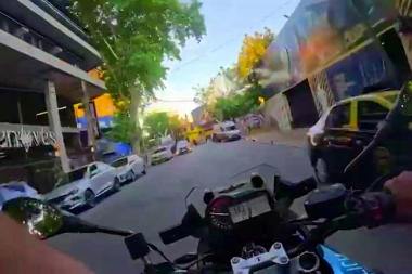 Motochorro con extenso prontuario cayó tras una tremenda persecución en La Boca