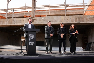 Educación: Watson verificó la construcción de una obra escolar histórica para Florencio Varela