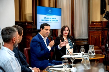 Abad calificó a las candidaturas testimoniales como “burla abierta” y “una trampa institucional”