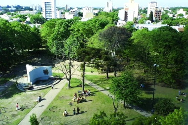 Plaza España se renueva: Alak anunció su remodelación y nuevos espacios para la comunidad