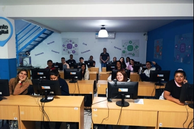 Sciaini anunció nuevas medidas de apoyo a la educación superior en Roque Pérez