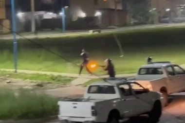 Denuncia de abuso sexual a una nena provocó un brutal enfrentamiento entre vecinos y policías de Moreno