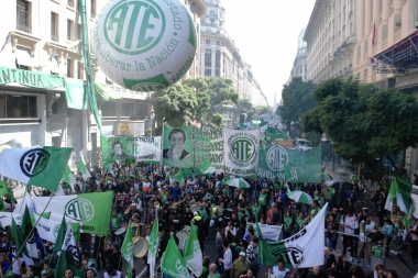 Contra la reforma laboral de Macri, ATE convoca a un paro y movilización a Plaza de Mayo