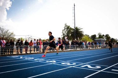 Competencia solidaria: Pergamino se prepara para el Torneo Regional de Atletismo