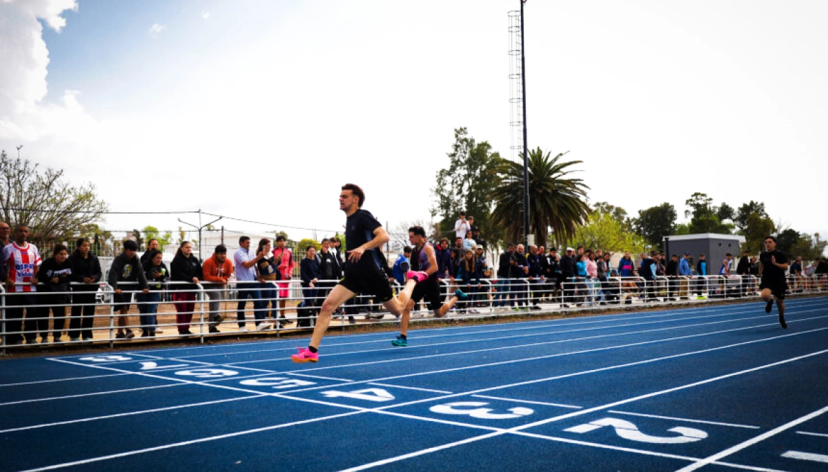 Competencia solidaria: Pergamino se prepara para el Torneo Regional de Atletismo