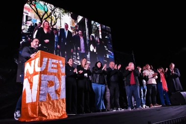 Luayza y D´Alessandro cerraron la campaña de Nuevos Aires desde Berazategui