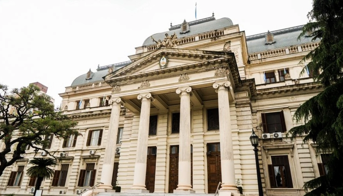 Cuarto intermedio: sigue el poroteo para aprobar el Presupuesto y endeudamiento 2026 de Kicillof