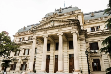 Cuarto intermedio: sigue el poroteo para aprobar el Presupuesto y endeudamiento 2026 de Kicillof