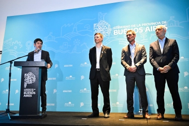 Kicillof encabezó una ronda de negocios en La Plata: “Asumimos el rol de proteger las PyMEs en riesgo por Milei”