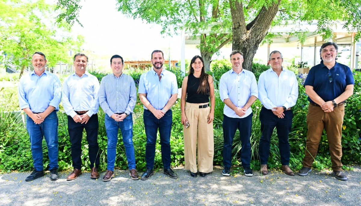 Escobar: Proyectos de IA, seguridad y transporte, los ejes del encuentro de intendentes de la Región Norte 2