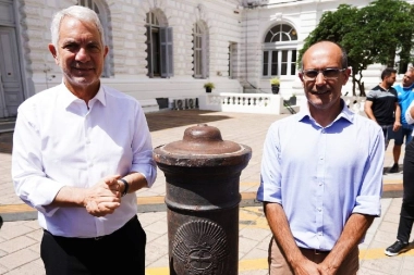 Bolívar restituyó un mojón fundacional histórico a la Ciudad de La Plata