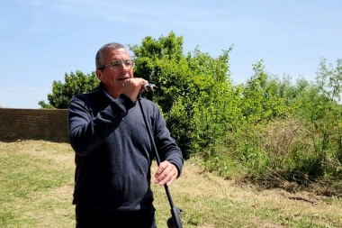 Rauch celebró los 150 años del Puente Silva, símbolo de unión