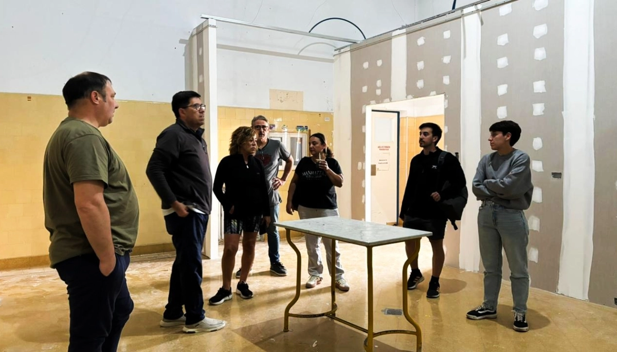 Adolfo Gonzales Chaves anuncia la puesta a punto del nuevo laboratorio del hospital Anita Eliçagaray