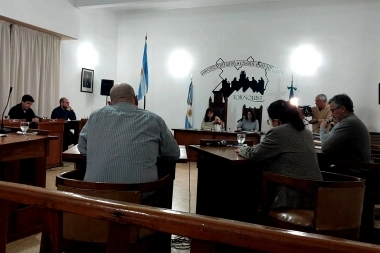 Una suba de tasas municipales desató la furia y el caos en el Concejo de Tornquist