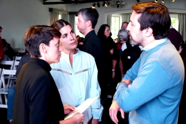 Adolfo Gonzalez Chavez: La intendenta Lucía Gómez participó del PRECOSAPRO en Tornquist