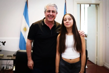 Pergamino: Javier Martínez recibió a la campeona nacional infantil de gimnasia