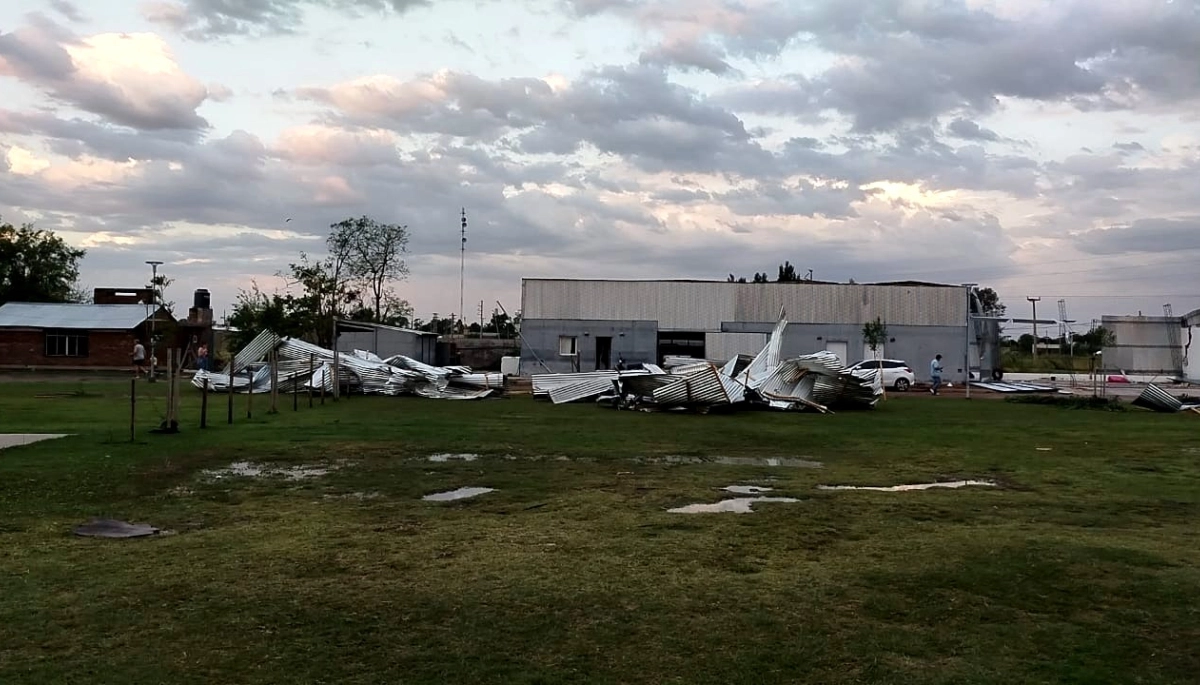 Violento temporal golpeó a municipios de la Cuarta y Quinta Sección y dejó destrozos en Carlos Casares