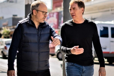 Ante el empoderamiento de Santilli, Valenzuela salió a ratificar su candidatura a gobernador para 2027