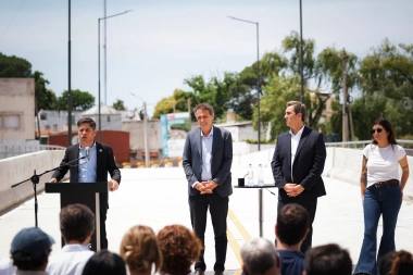 Proyecto de ampliación: Kicillof visitó Luján para la inauguración del nuevo Puente Gogna