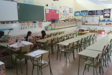 La Provincia piensa poner incentivos salariales para bajar el ausentismo de los docentes