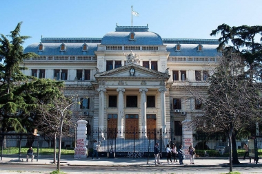 Quiénes son los diputados y senadores que asumen su banca en la Legislatura Bonaerense