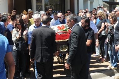 Familiares y Madres de Plaza de Mayo despidieron los restos de Santiago Maldonado