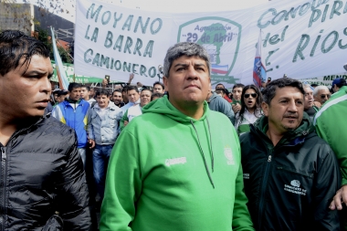 Pablo Moyano alertó que despidos en distintos sectores afectaran “transporte de cargas” y tildó a Triaca de “mentiroso”