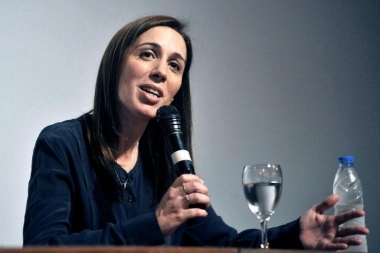 Vidal dará una conferencia de prensa en EE.UU y buscará fondos para la Provincia