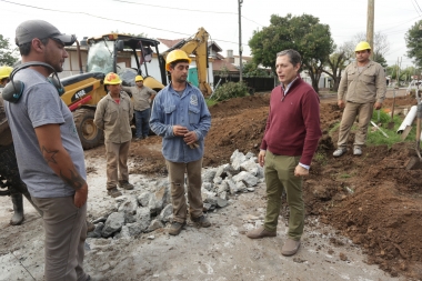 Gray recorrió importante obra de infraestructura que beneficiará a 12 mil vecinos