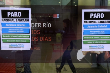 Bancarios ratifican nuevo paro nacional de 48 horas en reclamo de aumento salarial