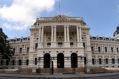 Con la Emergencia vigente, Provincia avanza en el diseño de una nueva ley administrativa