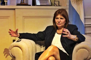 Para Bullrich, los intentos de saqueos son para generar "guerra de guerrillas"