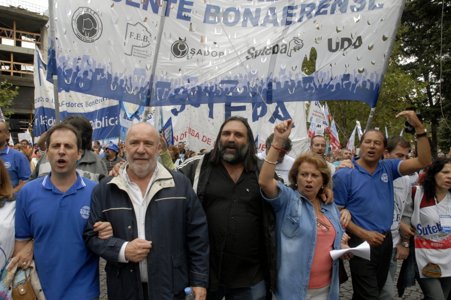 Paro del Frente Gremial Docente el jueves: “El Gobierno deja a 4.500.000 de alumnos sin clases”