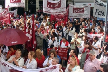 Profesionales de CICOP reclaman llamado a paritarias y advierten que seguirán "dando pelea"