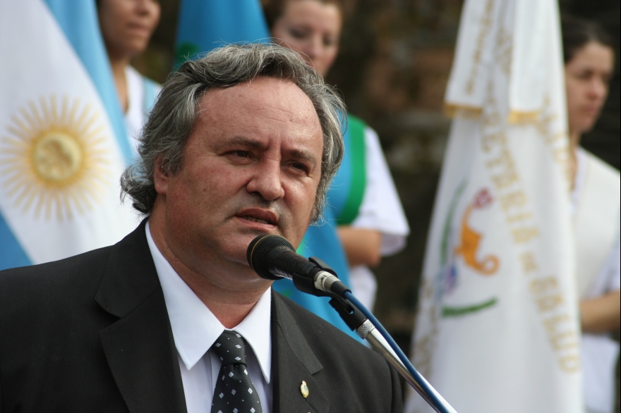 De la Torre afirmó que la provincia no pagará el bono de fin de año