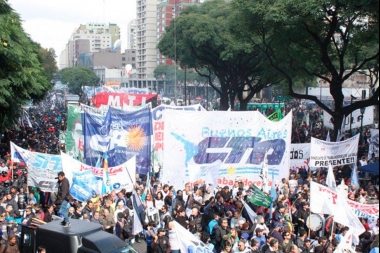 Las CTA ejecutan paro nacional contra las políticas económicas del Gobierno y el FMI