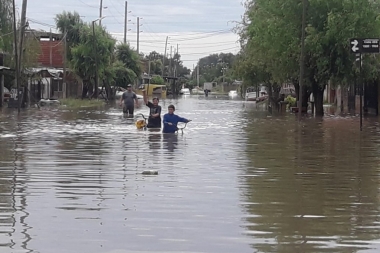 Números alarmantes: casi 1900 evacuados en la Provincia por temporal del fin de semana