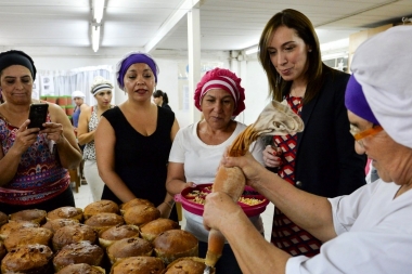 Vidal entregará 300 mil cajas navideñas: qué tendrán las canastas y quiénes las recibirán