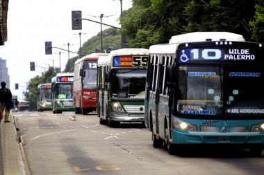 No hay bolsillo que aguante: el boleto mínimo de colectivo llegará a 18 pesos en 2019