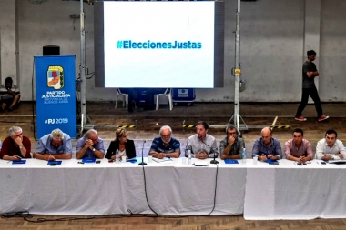 El peronismo se reunió contra adelantamiento de elecciones: “Es un despilfarro de $3200 millones”