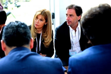 El intendente de Escobar dejó fuera a Insaurralde: destaca a Magario y Kicillof para la Gobernación