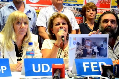 Docentes bonaerenses denuncian “desidia” en escuelas y no descartan medidas de fuerza