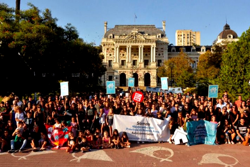 Familias con créditos UVA protestaron contra la incesante suba de los porcentajes