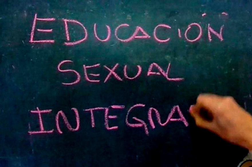 Bajos porcentajes: advierten falta de educación sexual en escuelas de la Provincia