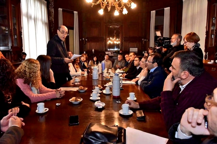 El arzobispo de La Plata reunió a legisladores y concejales para acordar medidas para la región